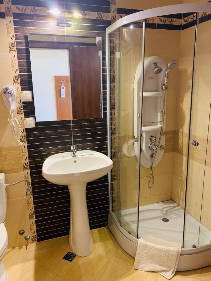 Popasul Romanilor Hotel Zilah Kültér fotó