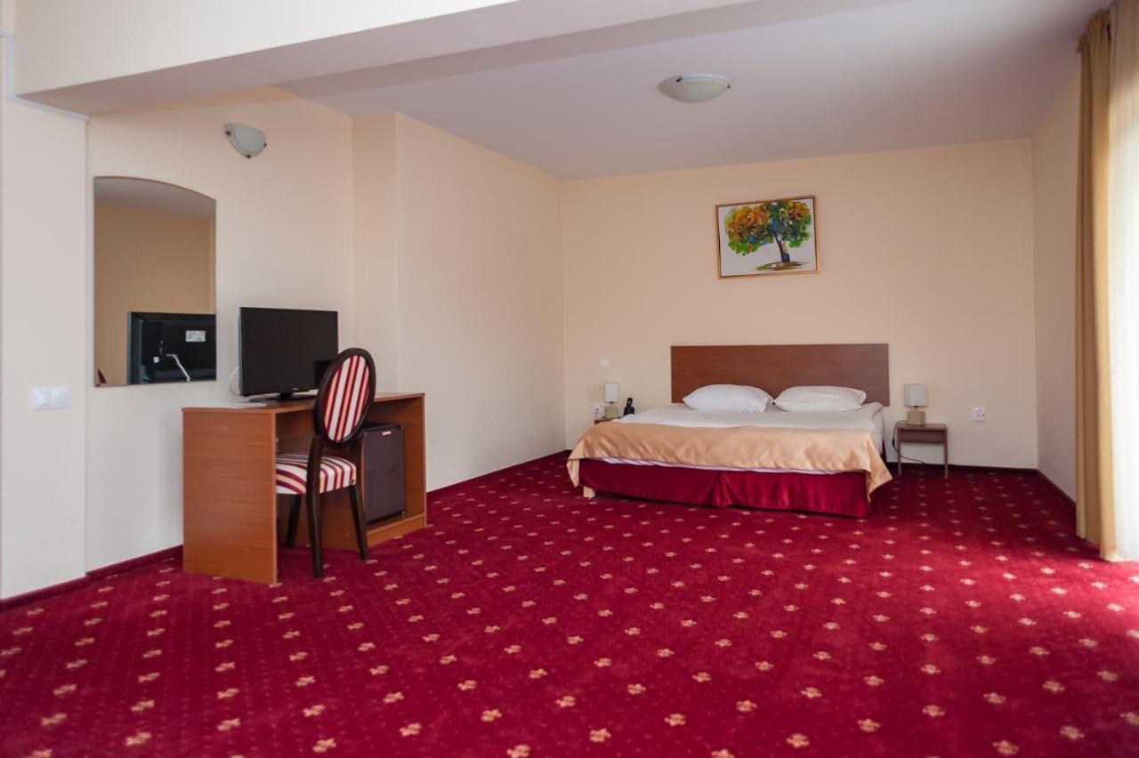 Popasul Romanilor Hotel Zilah Kültér fotó